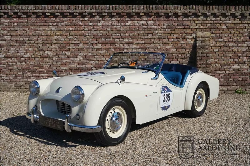 triumph-tr2-1954.jpg