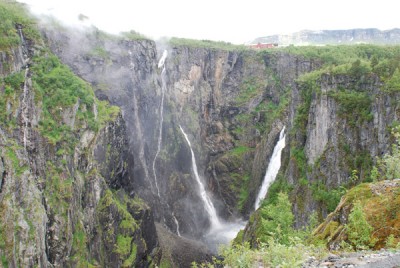 cascade 1.jpg