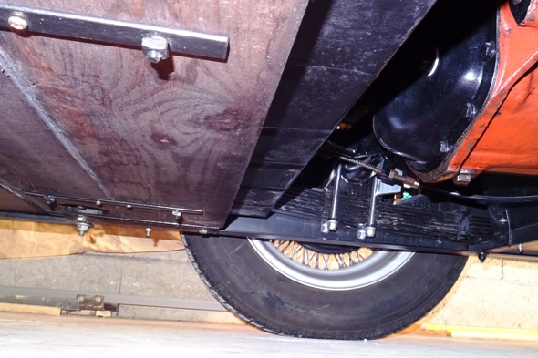 Suspension ARR.JPG