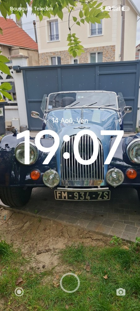 Screenshot_2026-08-14-19-07-29-393_lockscreen.jpg