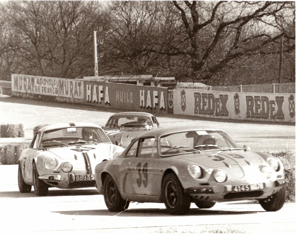 Alpine-A110-1300S-001b (Moyen).jpg