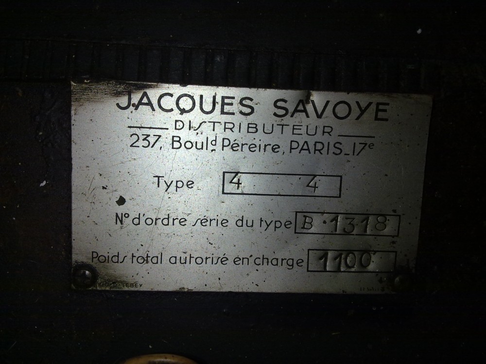 plaque constructeur (2).jpg