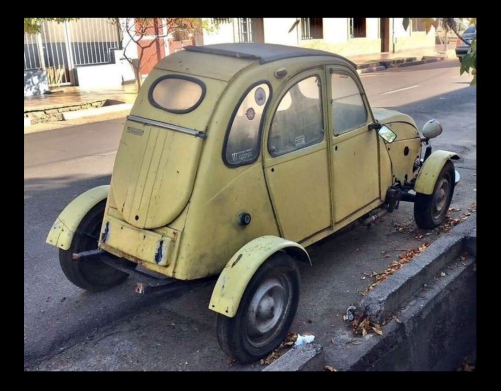 deuche anti lowline.jpg